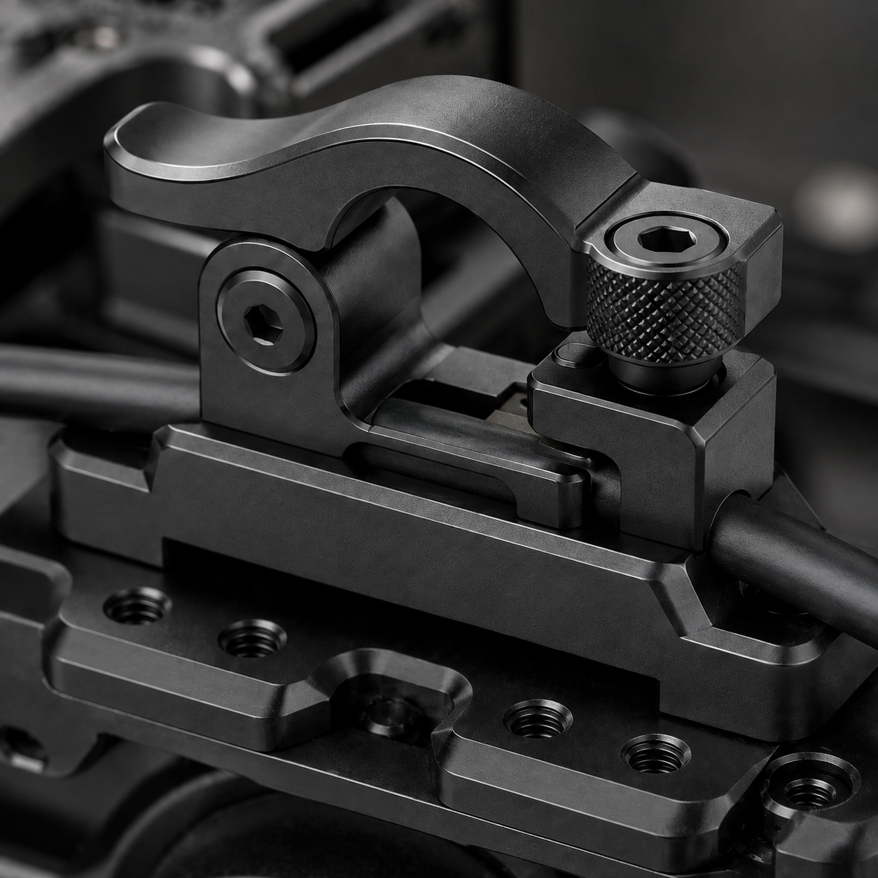 LoauYee™ ArcLatch Cable Clamp
